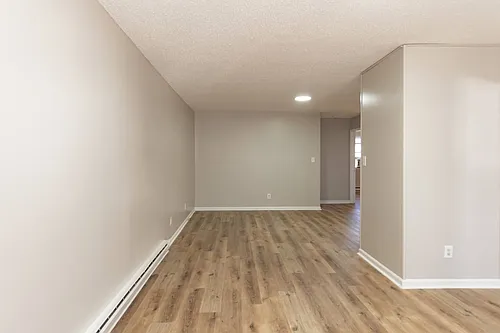 10 Cates Ave Photo 1