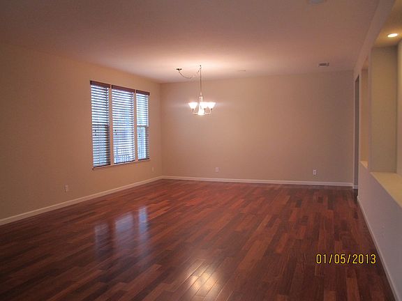 Large Living/Dining 