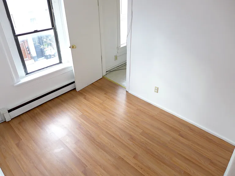 Front room 9x8 ft