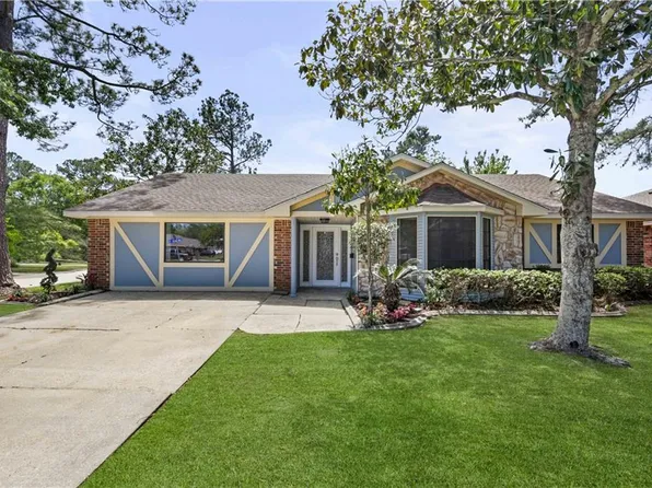 211 Lake Sabine Ct, Slidell, LA 70461