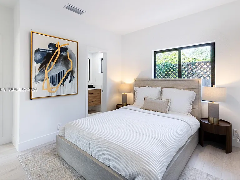 1420 SW 17th St — Photo 34