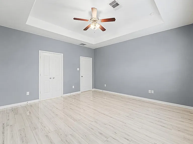 22522 Rustic Valley Ct — Photo 12