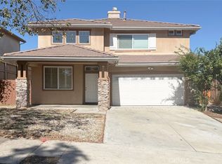 15147 Paddock St, Sylmar, CA 91342
