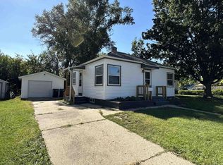 1724 Tremont Dr, Beloit, WI 53511