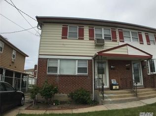 14432 Weller Ln, Rosedale, NY 11422