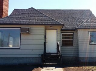 1530 E 11th St, The Dalles, OR 97058
