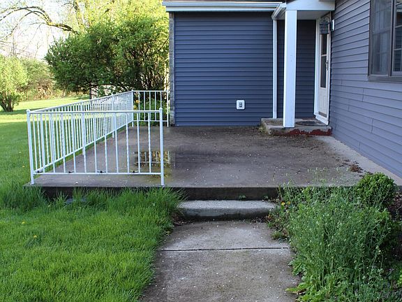 3rd image of 164 Taylor Ave