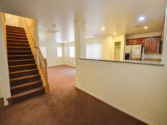 4th image of 8266 Amphora St #0