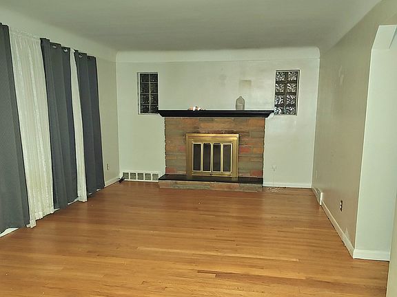 4th image of 4102 McKinley St