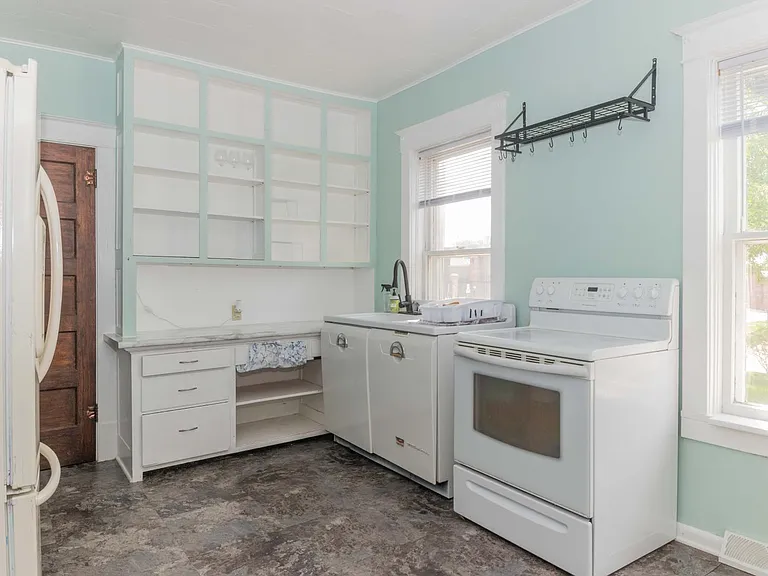 510 E Union Ave — Photo 2