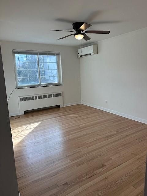 1st image of 80 Farrwood Ave