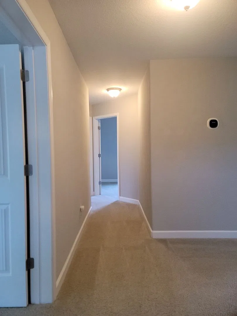 2552 Woosley St — Photo 2