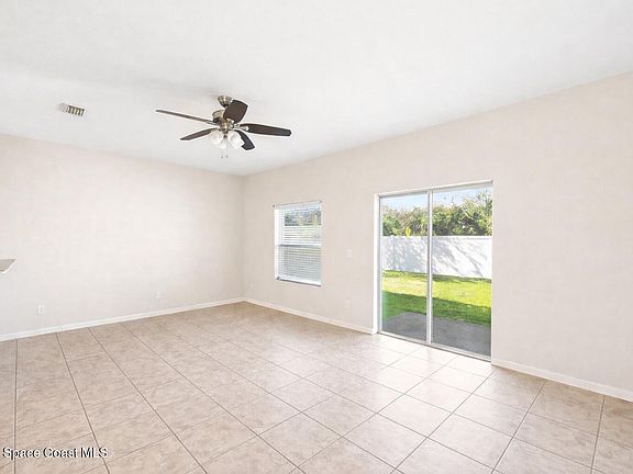 4th image of 2545 Revolution St Unit 104