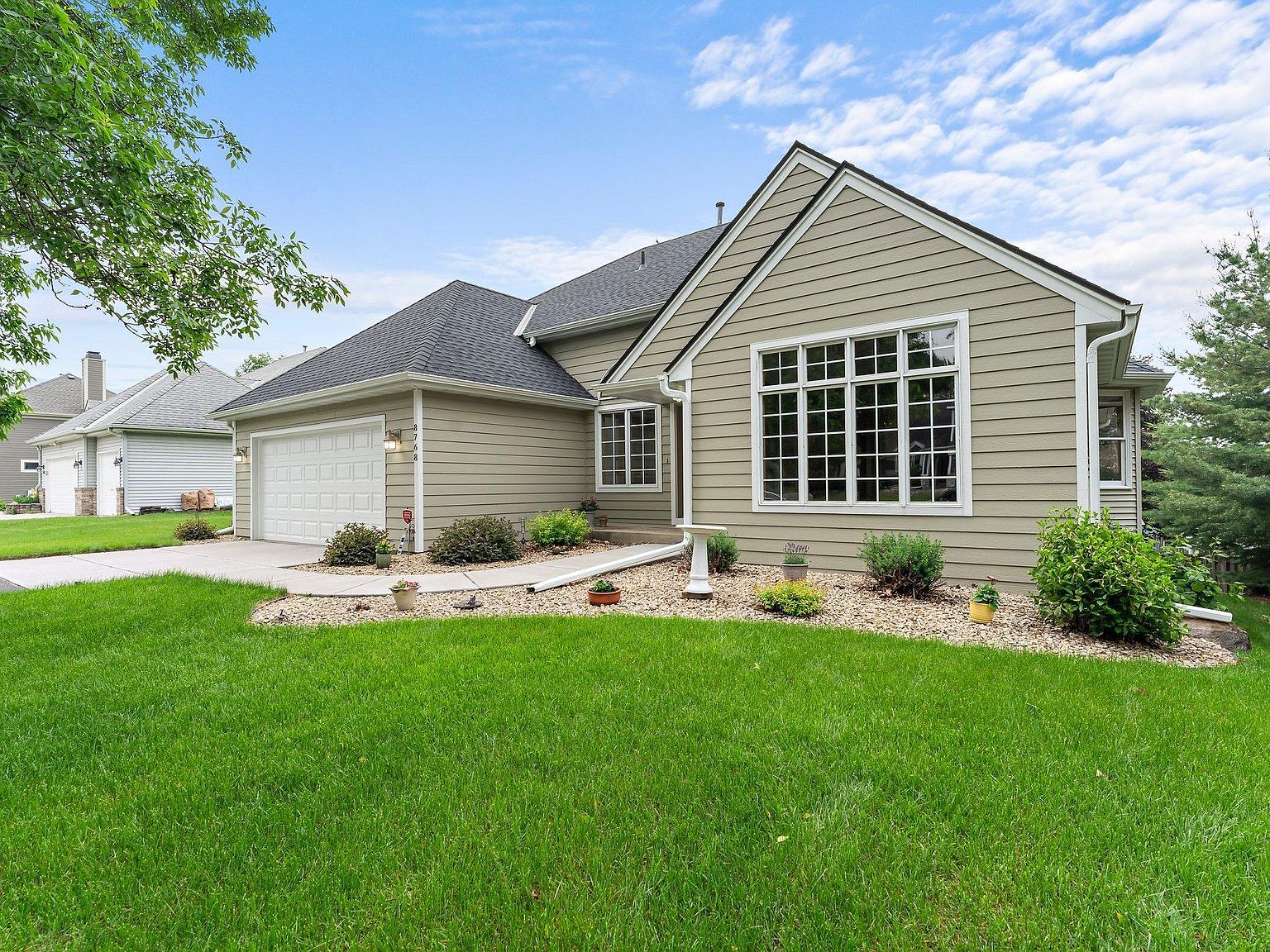 8768 Pheasant Run Rd, Woodbury, MN 55125 | Zillow