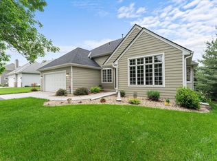 8768 Pheasant Run Rd, Woodbury, MN 55125