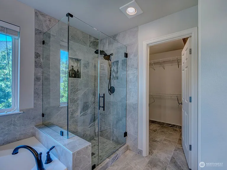 5005 Brighton Pl — Photo 11