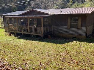 359 Breeding Creek Rd, Redfox, KY 41847