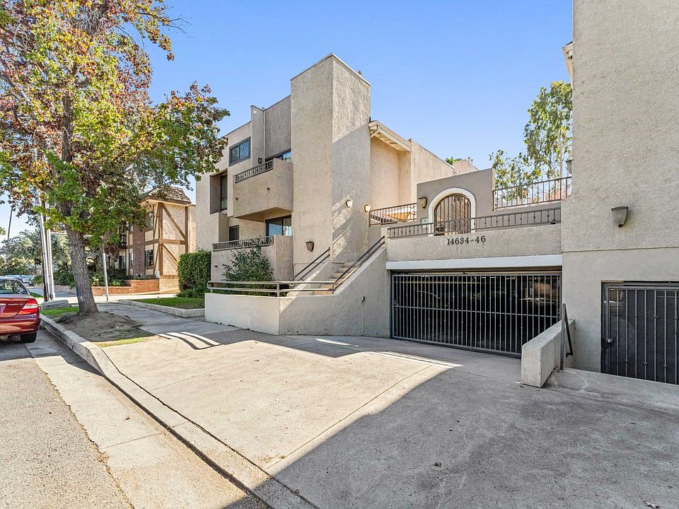 1st image of 14634 Magnolia Blvd #4