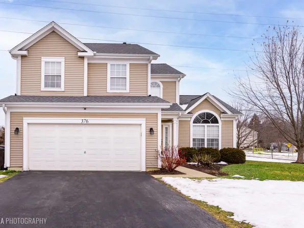 376 Talismon Dr, Crystal Lake, IL 60012