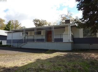 141 Page Rd, Winchester, OR 97495