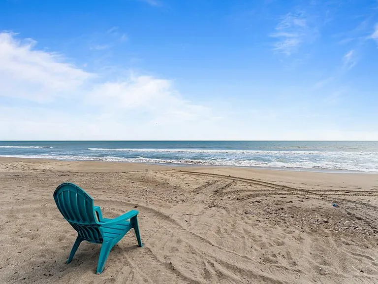 2051 NE Ocean Blvd #C13 — Photo 42