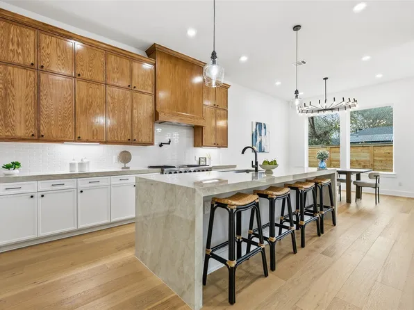 204 Milwaukee St, Houston, TX 77009