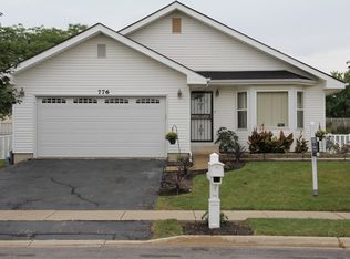 776 Hoover Dr, Carol Stream, IL 60188