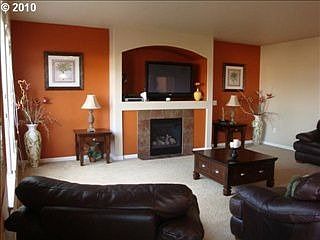 4th image of 2106 NW Artz Ct