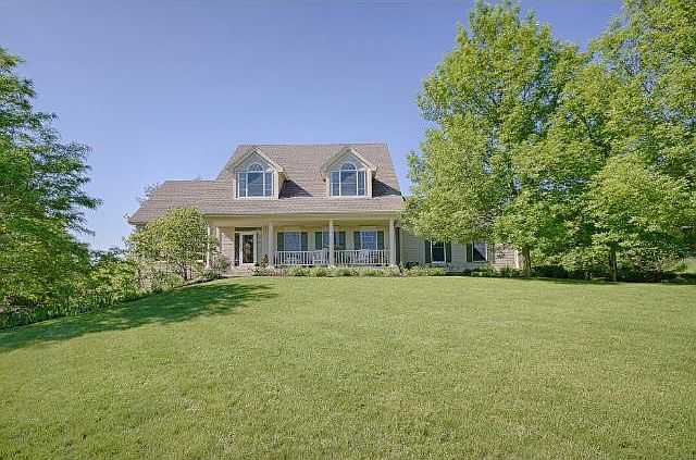 1st image of 4660 McDonald Dr N