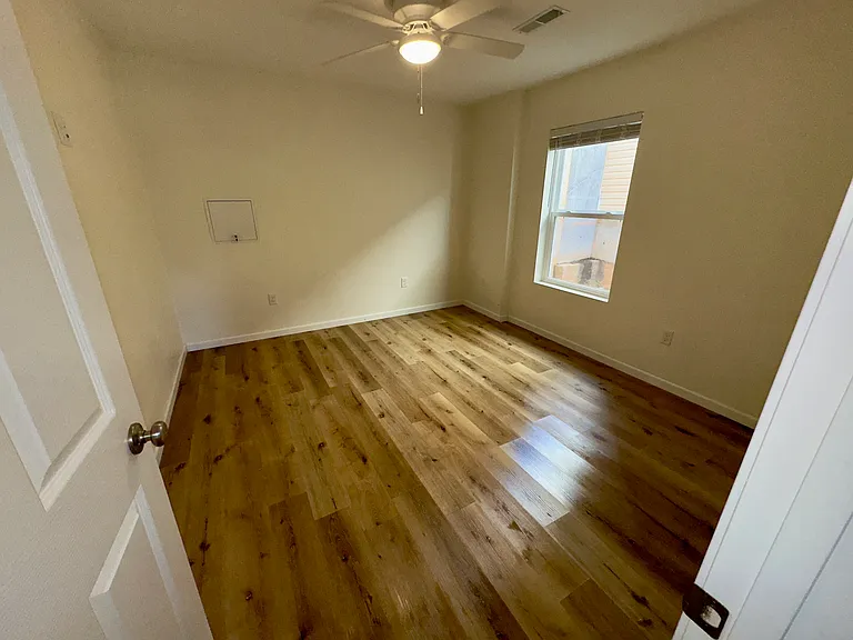 210 Mayfield Dr #A — Photo 11