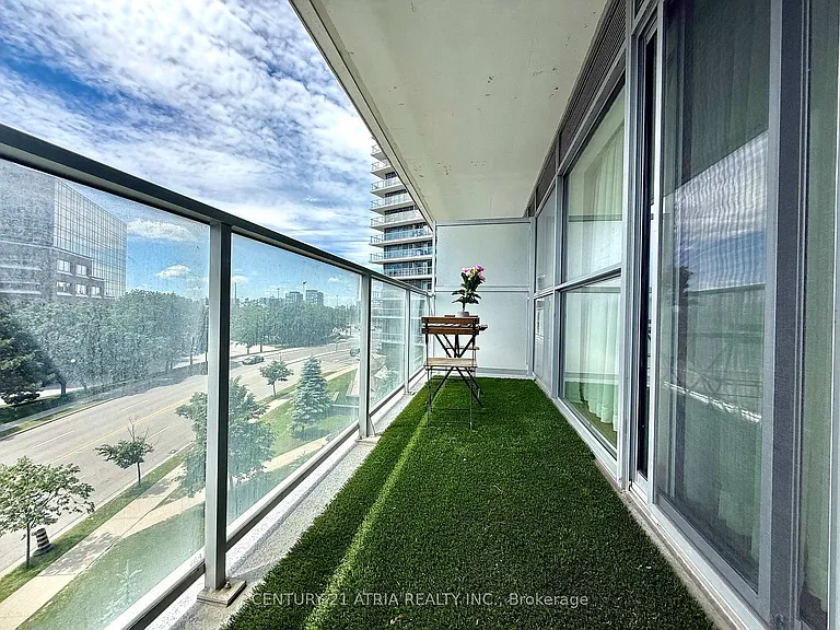 275 Yorkland Rd #303 — Photo 25