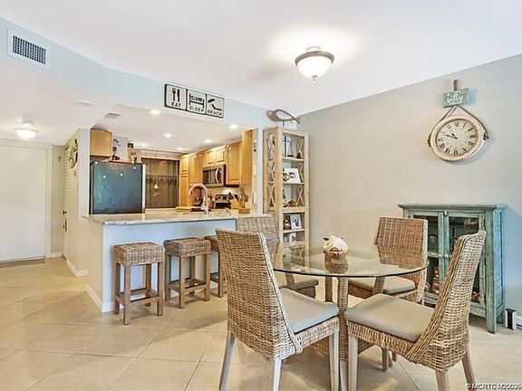 5th image of 10600 S Ocean Dr APT 302