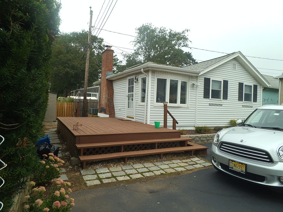 26 Limewood Ave, Branford, CT 06405 Zillow