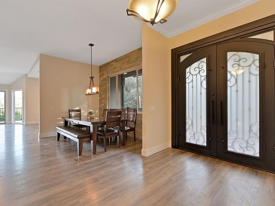 1st image of 23118 Sequoia Ct