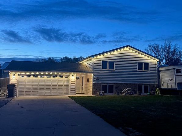 2207 Westridge Dr