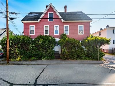 373 Bartlett Street, Manchester, NH, 03102