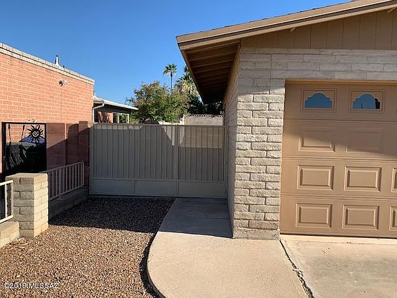 3rd image of 7810 E Mary Dr