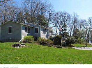 34 Hazeltine Rd, Belfast, ME 04915