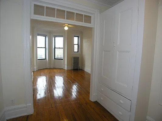 Rented by Townsley & Gay, LLC | media 14