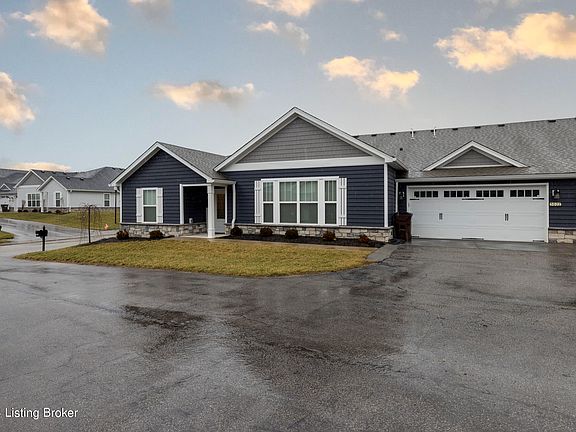 3rd image of 5022 Woodridge Lake Blvd