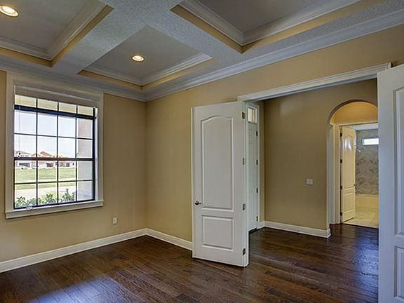 3rd image of 15234 Johns Lake Pointe Blvd
