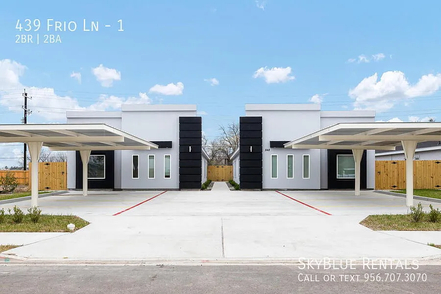 "Charming 2-Bed, 2-Bath Alamo Apartment with Elegant Granite Countertops!" — Photo 1