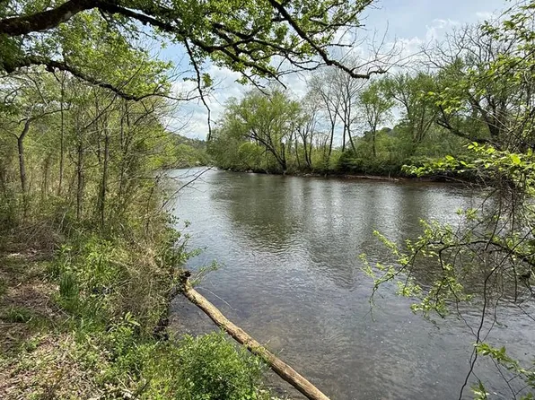 2401 E Us Highway 64, Murphy, NC 28906
