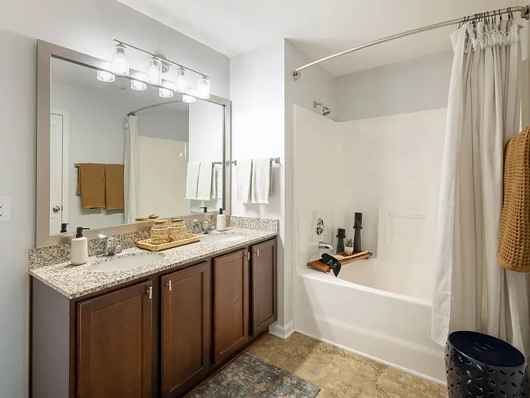Luxe and Legends at Morganton Park Apartment Homes — Photo 23