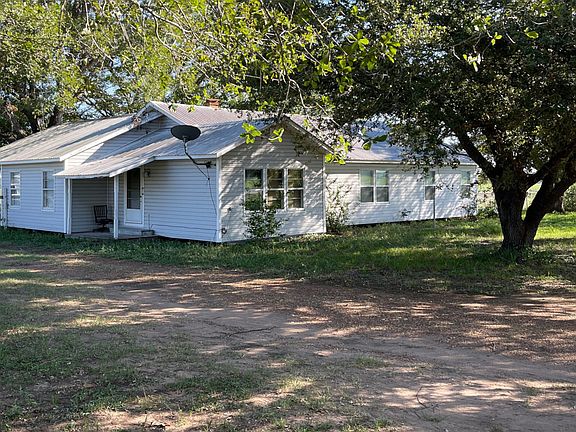 3rd image of 2081 W Highway 21