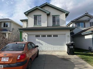 8910 7th Ave SW, Edmonton, AB T6X1B9