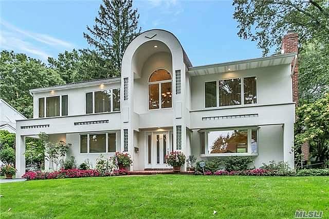 1st image of 25 Lake Dr