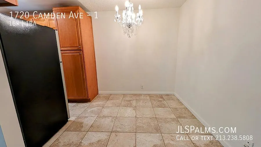 Stainless appliances with Quartz Counters! Walk to Sawtelle food! — Photo 4