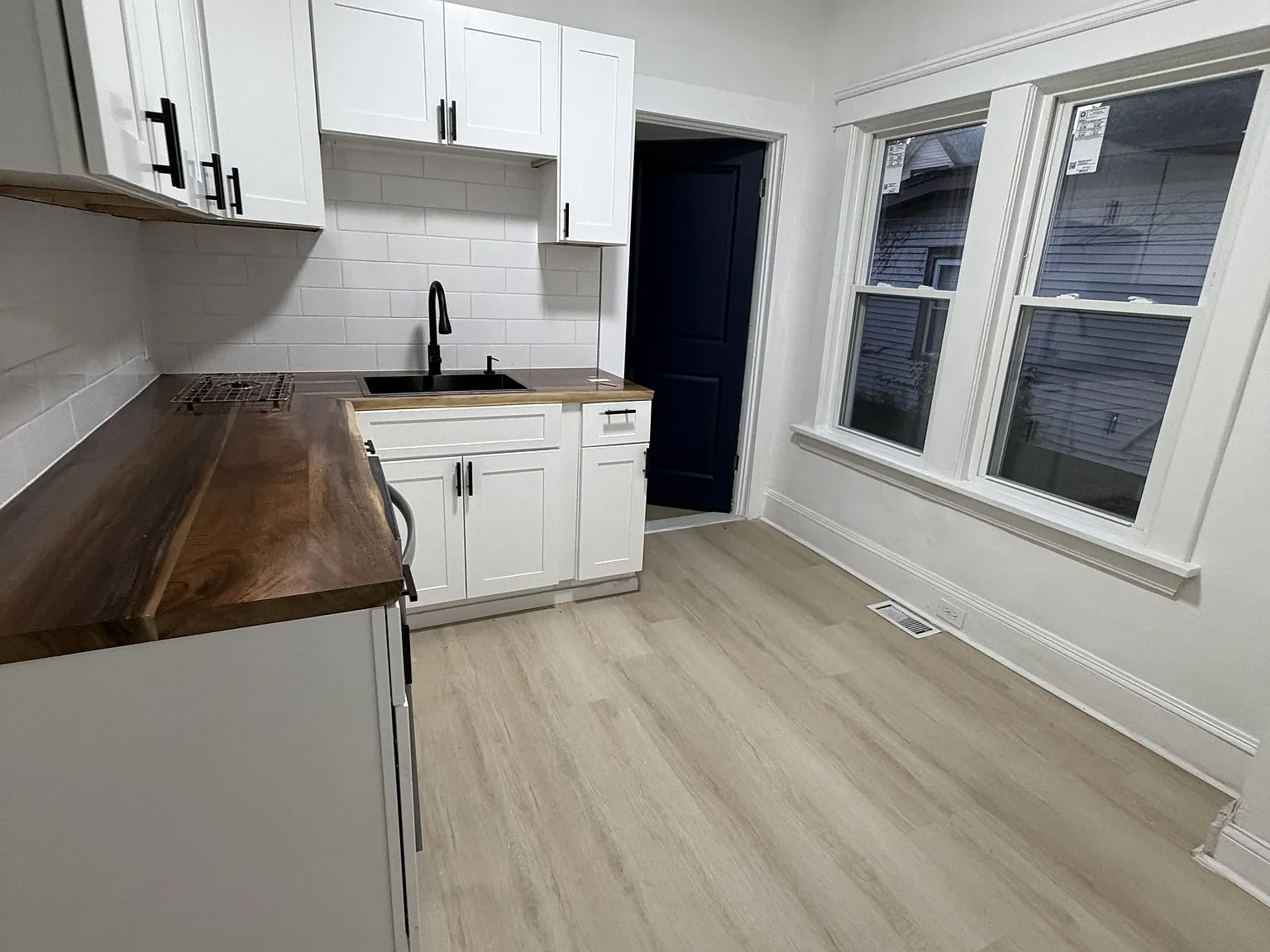 2016 Halstead Avenue - Lease Up Only - Front House — Photo 4