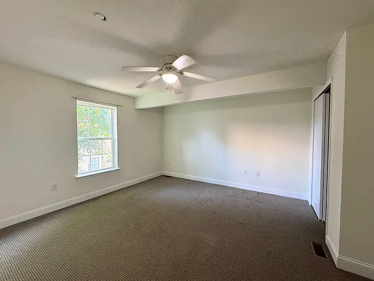 1131 W Nevada St #1 — Photo 5